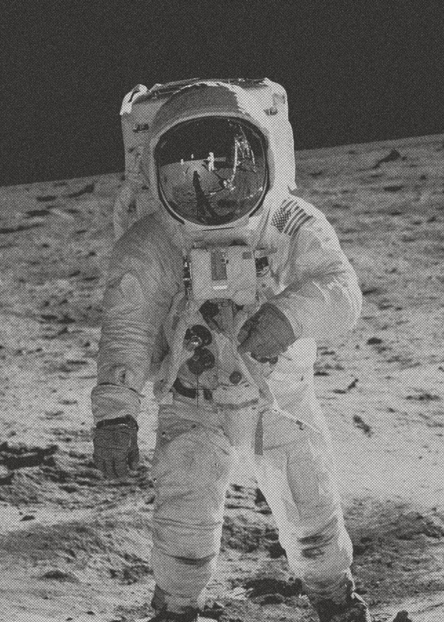 Astrounaut Walking Moon, Product image 1